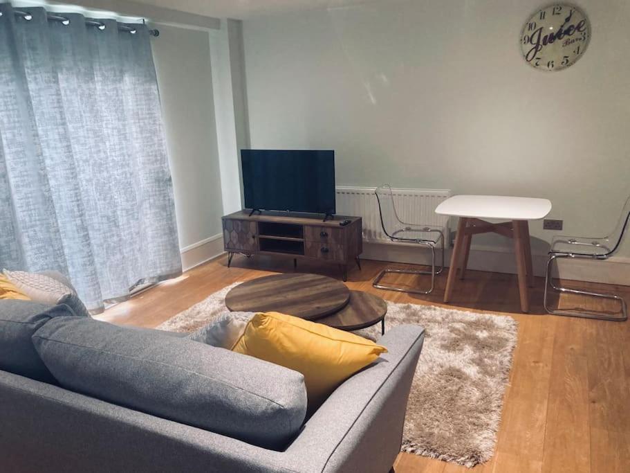 Ormeau Road Stylish Double Bedroom Luxury Apartment Belfast Exteriör bild